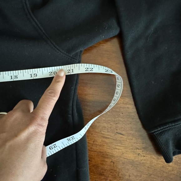 Peanuts Snoopy Classic Crewneck Sweatshirt Black Large Size - Picture 4 of 7